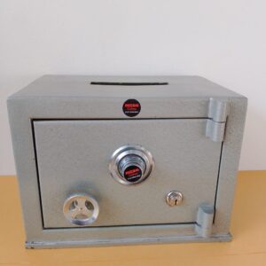 Cofre em Aço Concretado M20